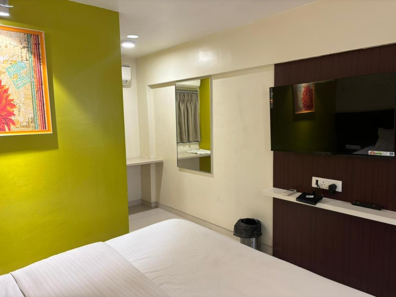 Hotel Haldi 纳西克 外观 照片