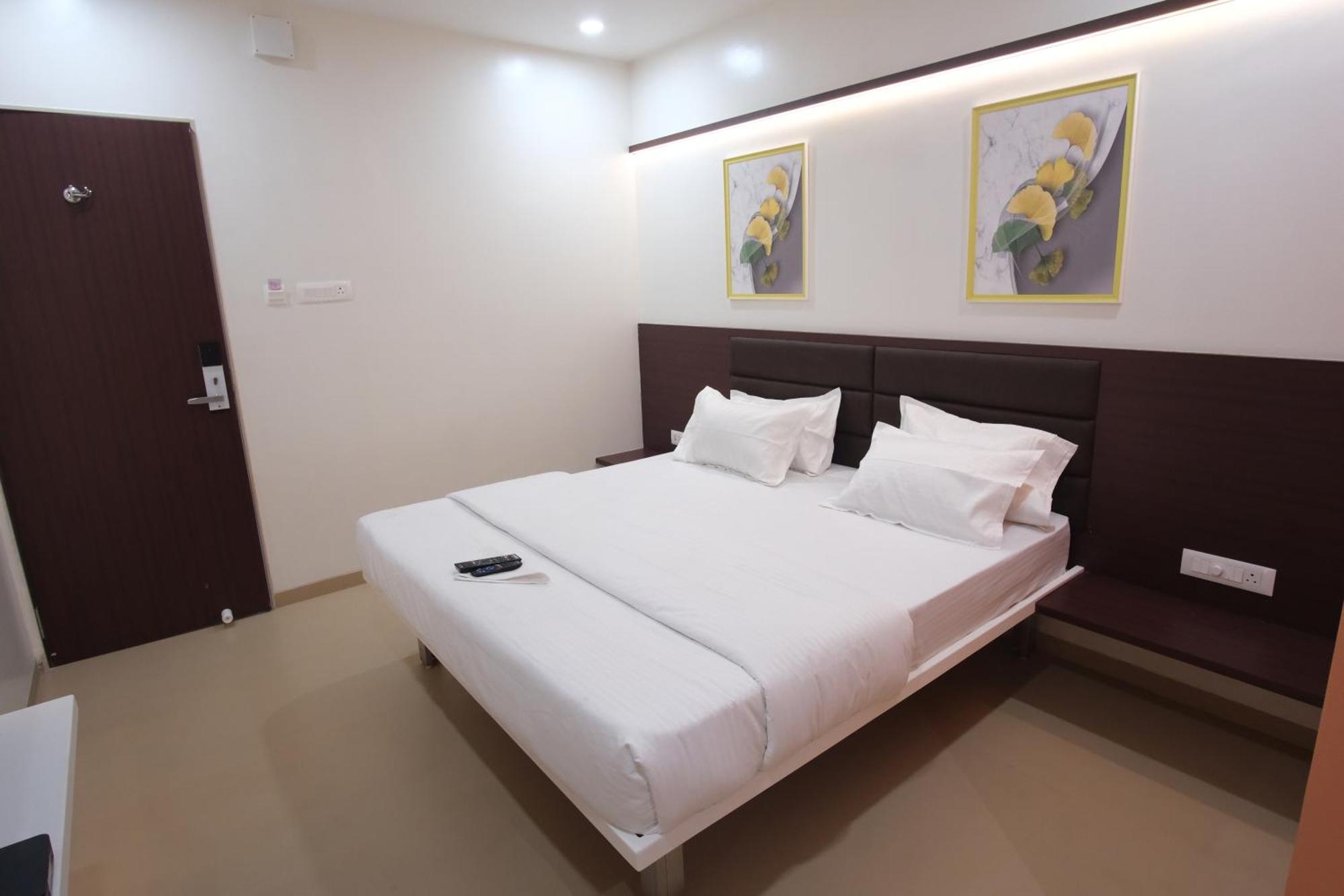 Hotel Haldi 纳西克 外观 照片