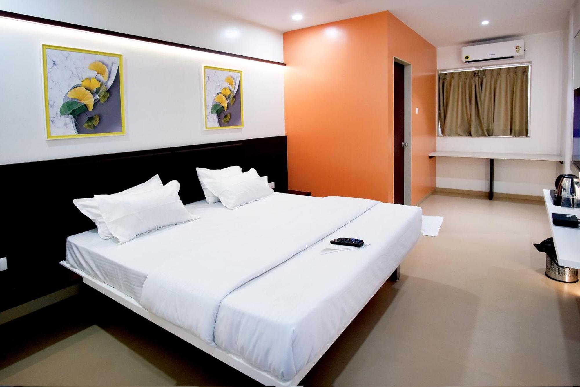 Hotel Haldi 纳西克 外观 照片