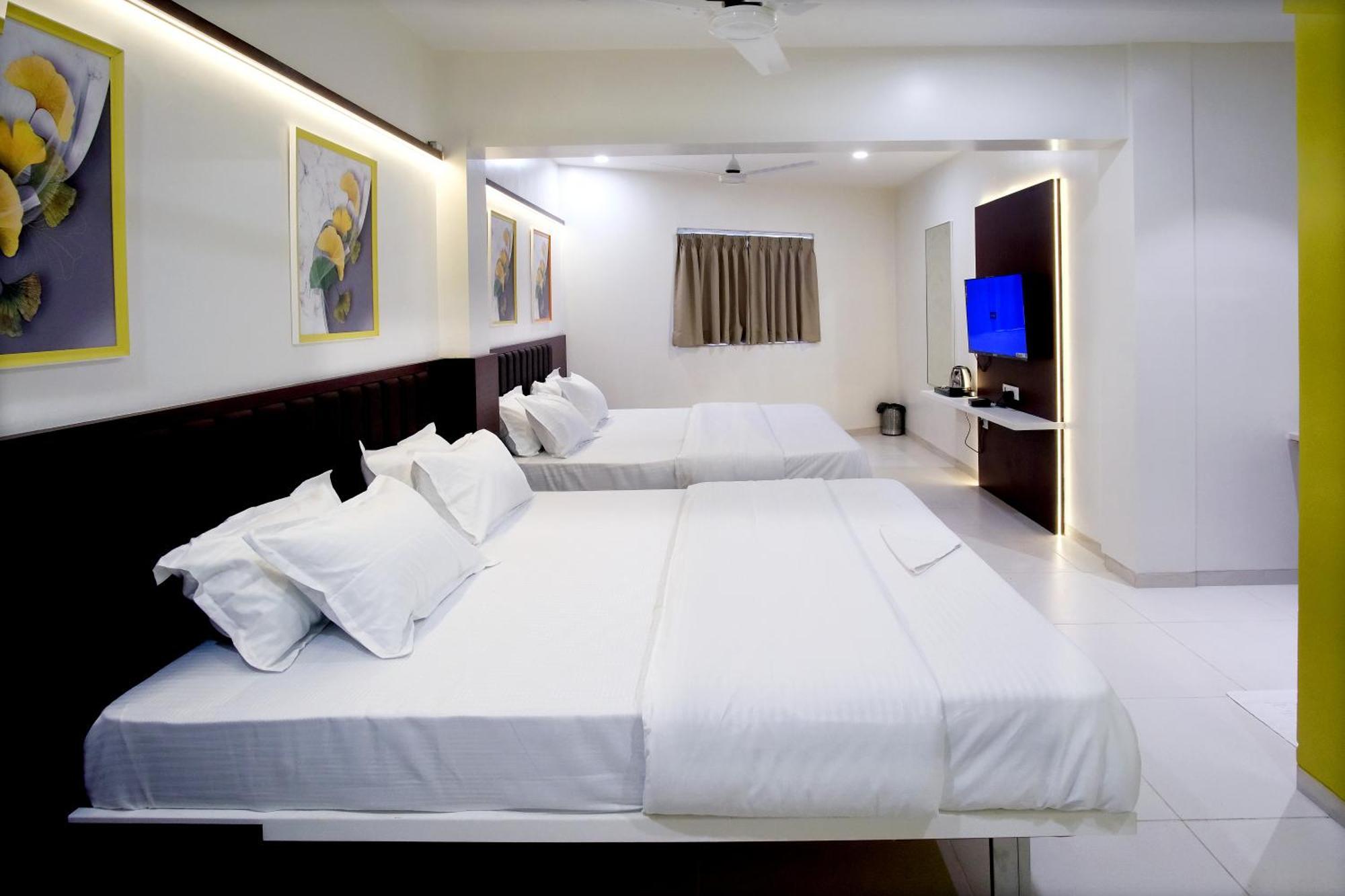 Hotel Haldi 纳西克 外观 照片